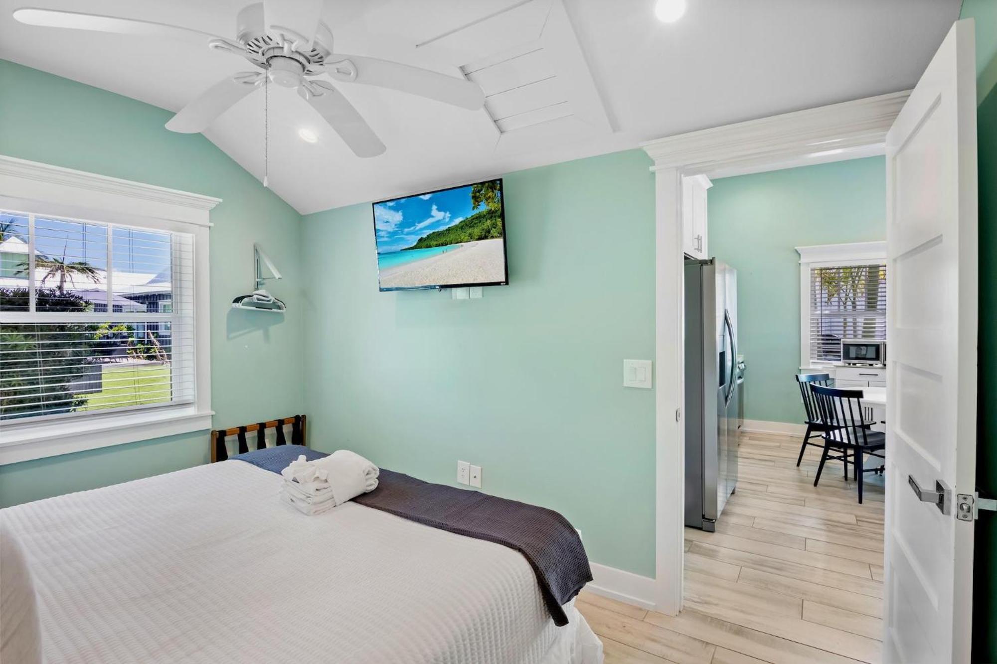Villa #5 Seashell ホームズビーチ エクステリア 写真